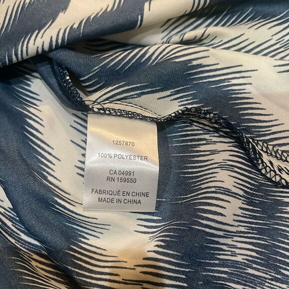 Maison d’ Amelie Women’s Small Blue Cream High Neck 5 Button Cuffs Blouse Sz Sm - Picture 12 of 14